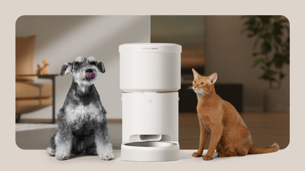 Feeders pet supply - Smart automated feeding solutions for pets."